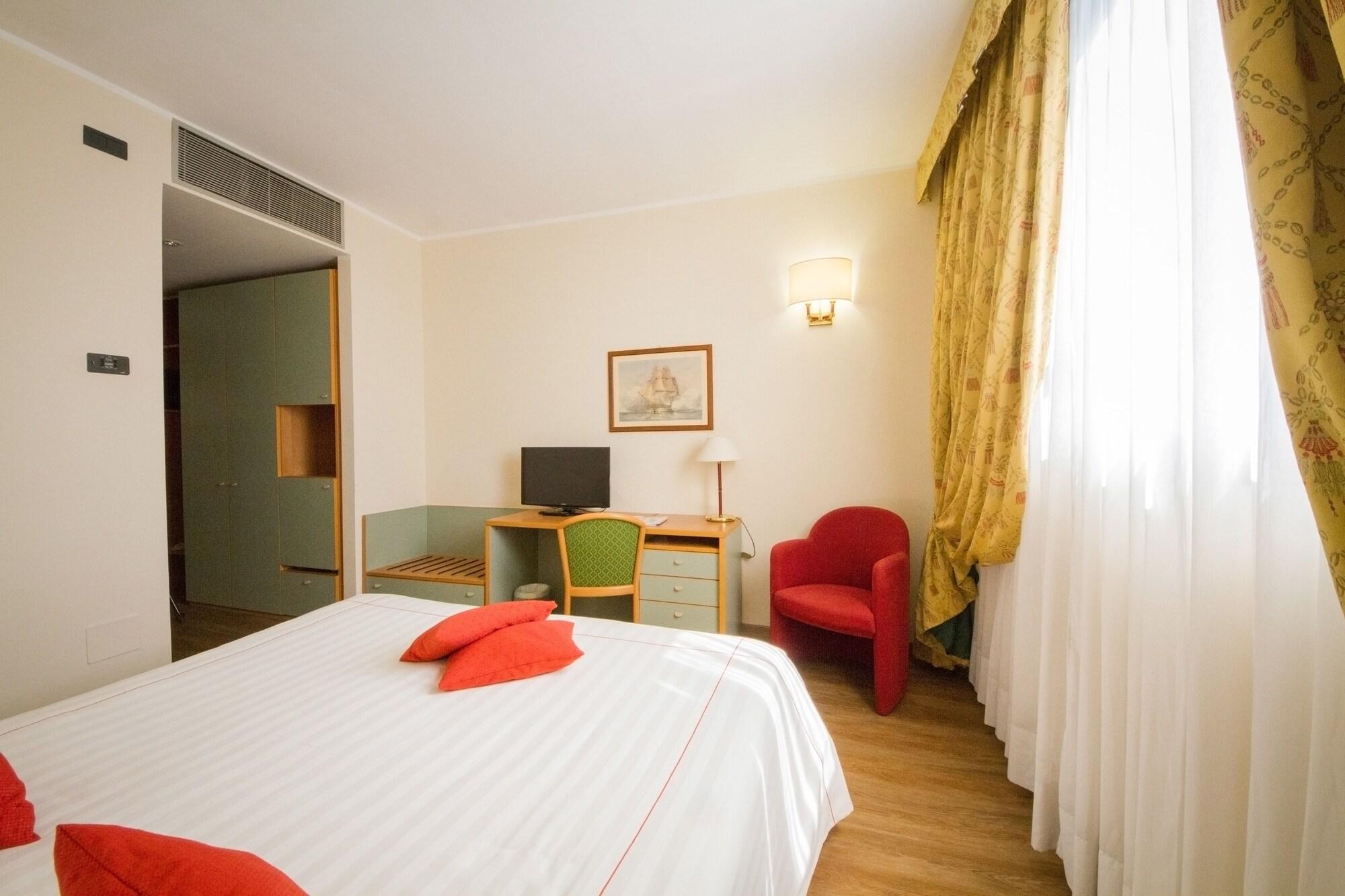 REGE HOTEL САН-ДОНАТО-МИЛАНЕЗЕ 4* (Италия) - от 5241 RUB | NOCHI